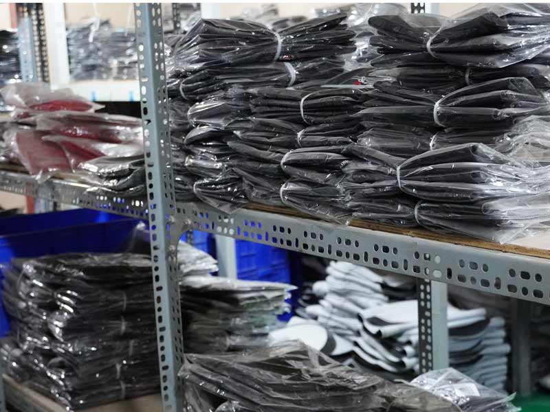 Chủ tiệm kết hợp nhập cả 2 loại vừa đảm bảo chất lượng dịch vụ vừa tối ưu hiệu quả kinh doanh.